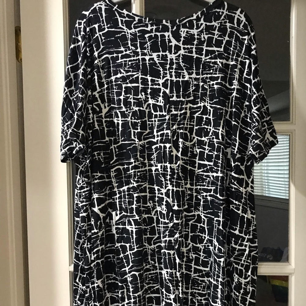 *NWT* ASOS ladies short sleeved dress